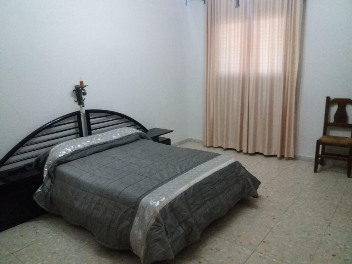 Bargas Hostal Gran Capitan מראה חיצוני תמונה